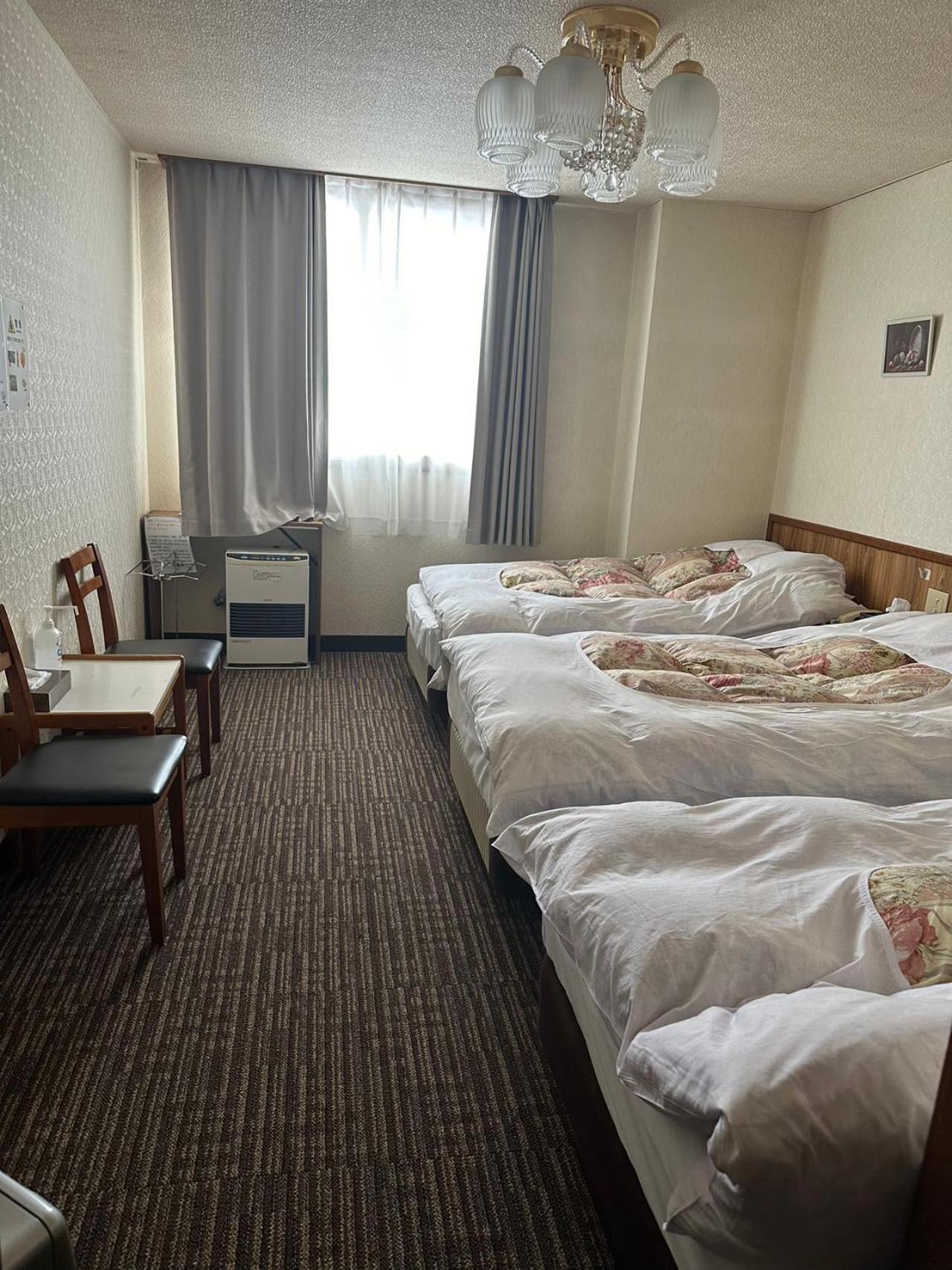 奥卡苗场山林小屋 汤泽町 外观 照片