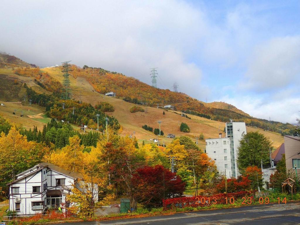 奥卡苗场山林小屋 汤泽町 外观 照片