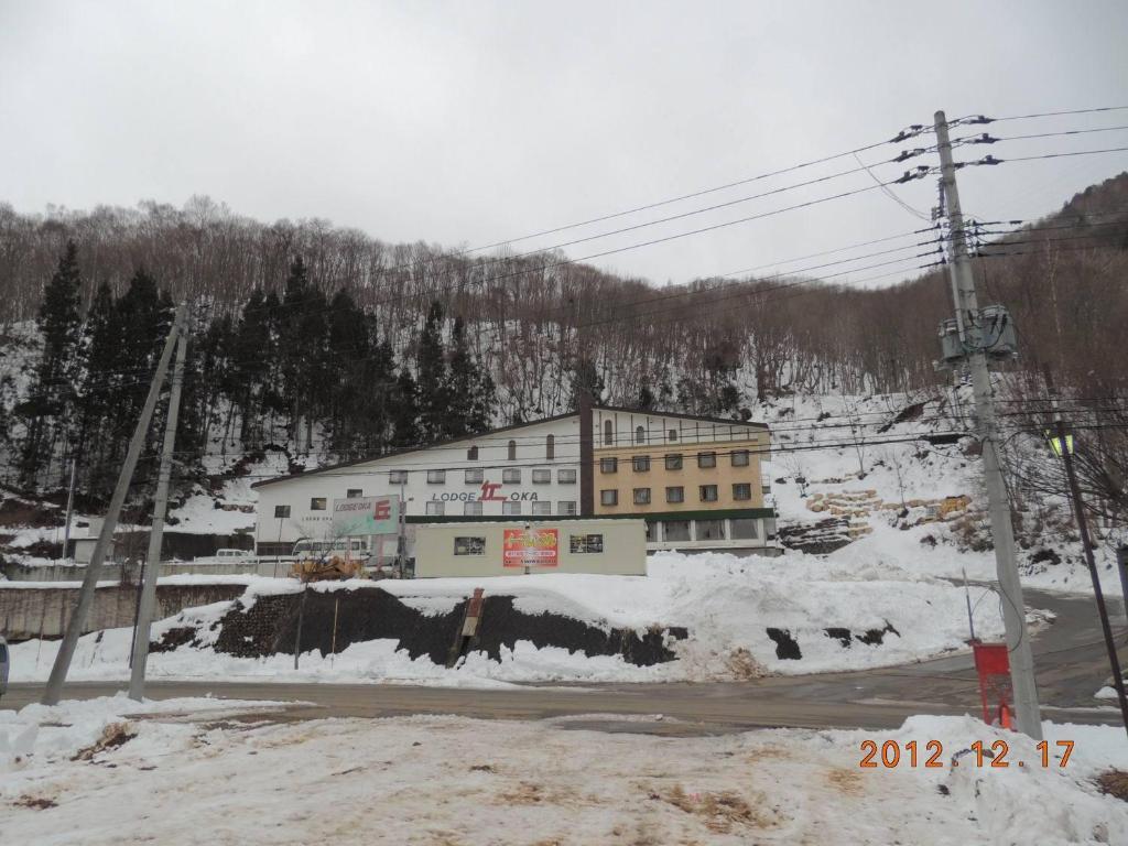 奥卡苗场山林小屋 汤泽町 外观 照片